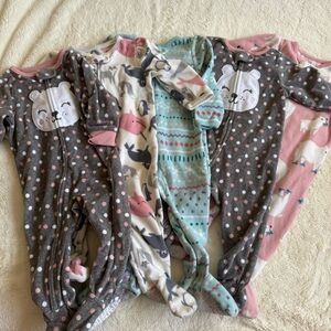 Bundle of 5 Toddler Girls Fleece Winter Footed Pajamas Size 12 Months